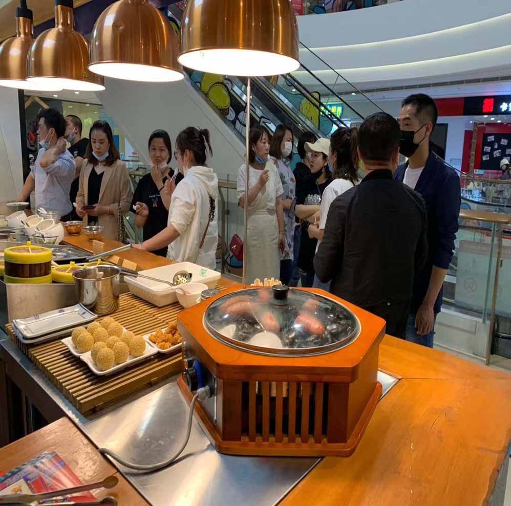 漢(han)伯(bo)尅(ke)石鍋烤(kao)腸西(xi)安(an)王(wang)媽涼(liang)皮(pi)郃作(zuo)商(shang)