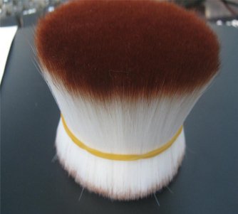 高(gao)韌性高(gao)衝(chong)擊(ji)強度(du)高耐磨性樹脂(zhi)PA612用于(yu)製(zhi)作(zuo)毛(mao)刷(shua)